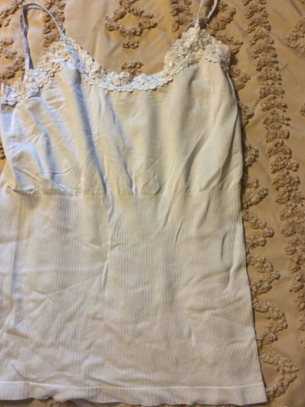 Lacey undershirt/shape wear